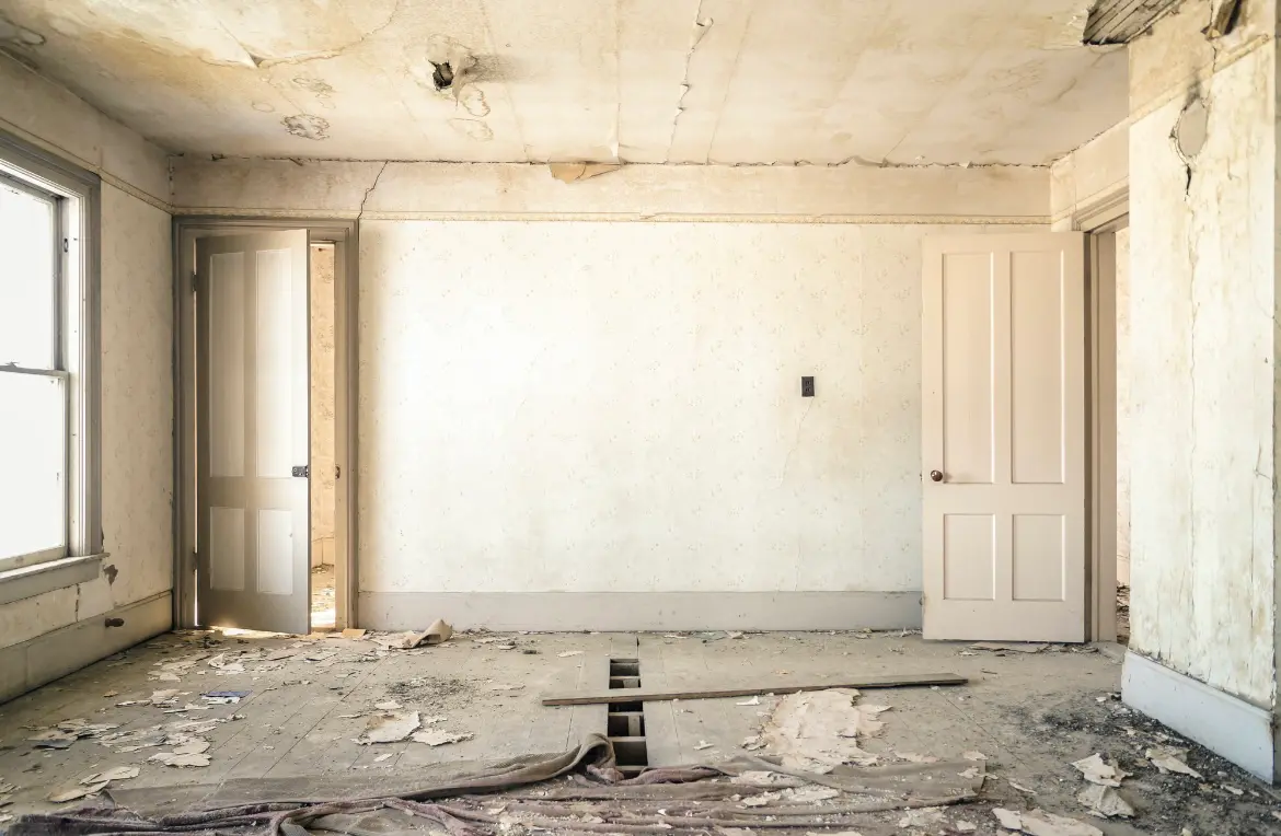 Waste disposal crew managing a cleanout project in Lakeland Village